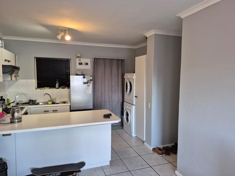 To Let 1 Bedroom Property for Rent in Northcliff Western Cape